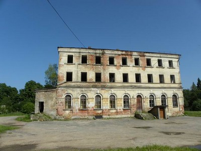 Боковой фасад дворца Усадьба Васильевское графа Орлова-Денисова